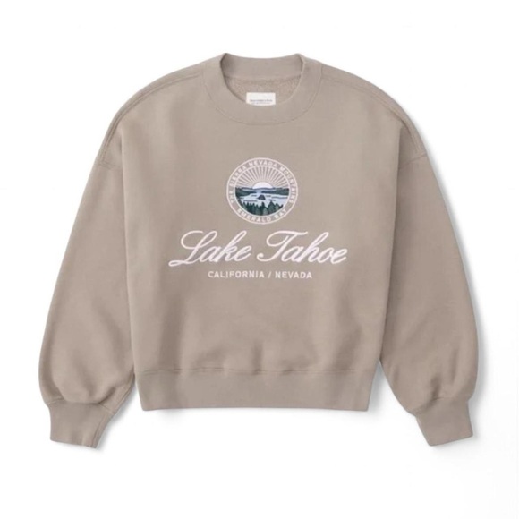 Abercrombie & Fitch Sweaters - Abercrombie parks vintage Sunday Lake Tahoe crewneck sweatshirt